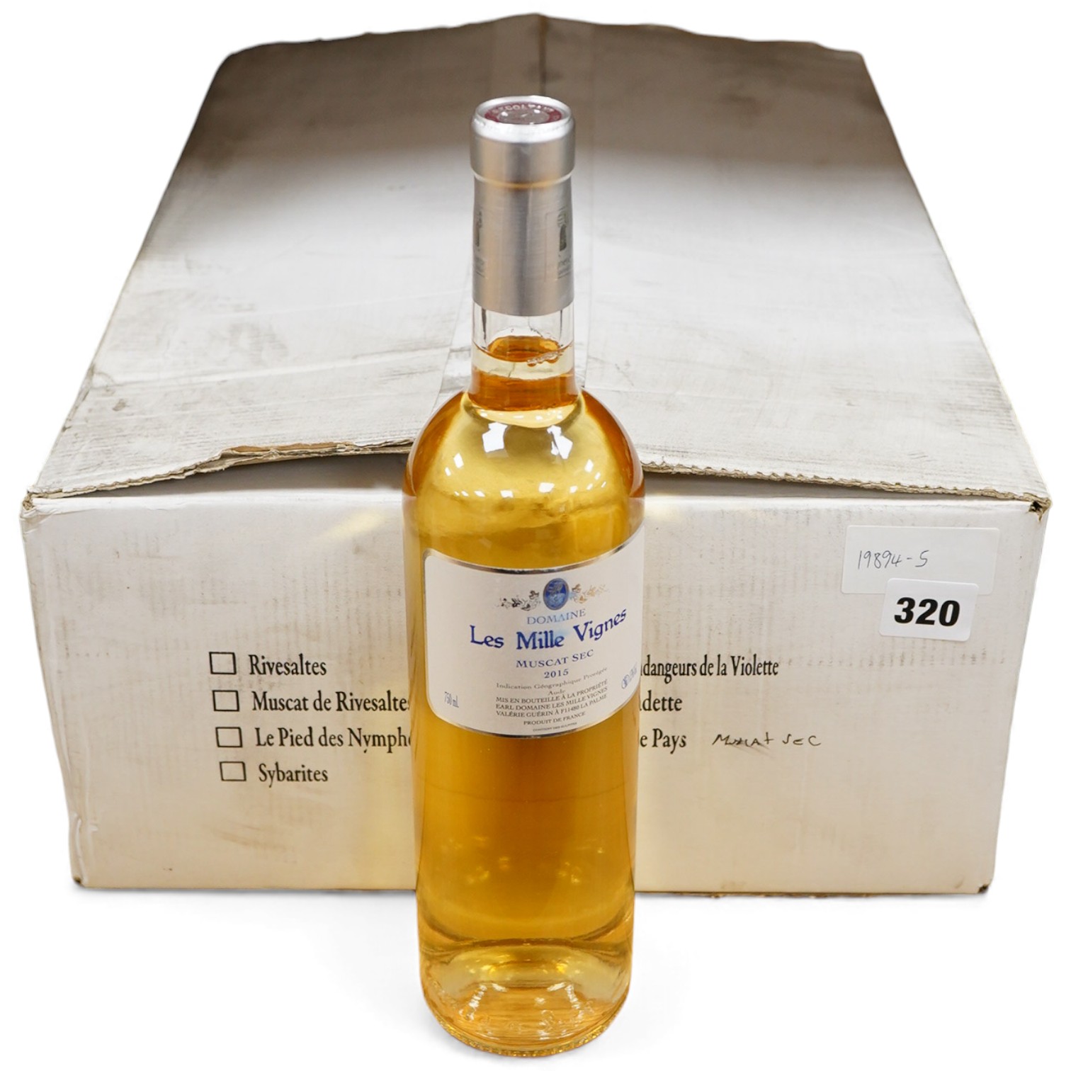 Les Mille Vignes muscat sec, 2015, boxed set of twelve bottles